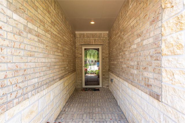 663 Tenuta Lane, League City, TX 77573