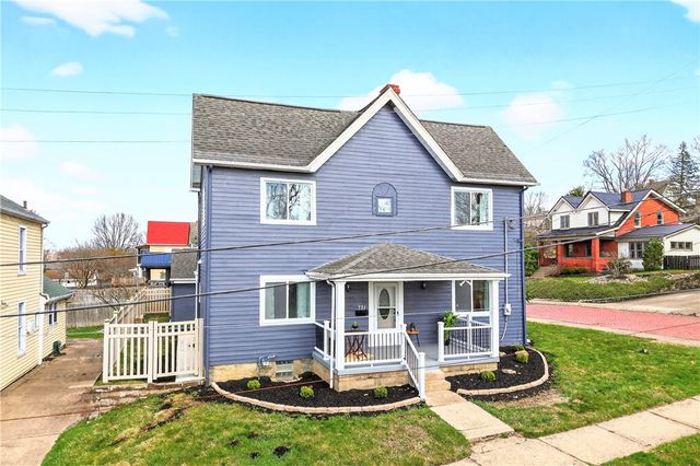 731 Chartiers St, Bridgeville, PA 15017