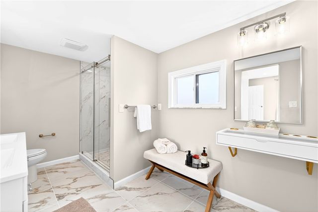 731 Chartiers St, Bridgeville, PA 15017