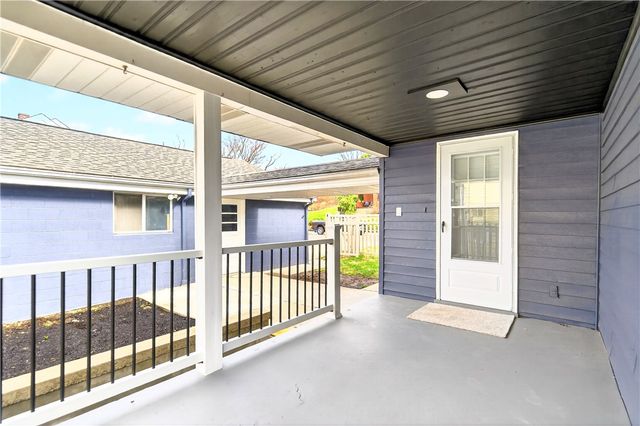 731 Chartiers St, Bridgeville, PA 15017