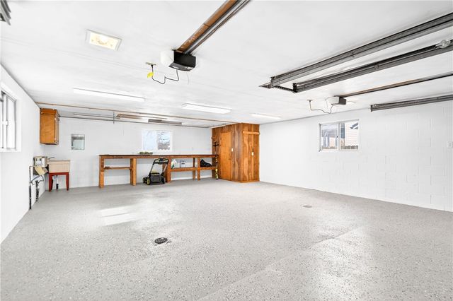 731 Chartiers St, Bridgeville, PA 15017