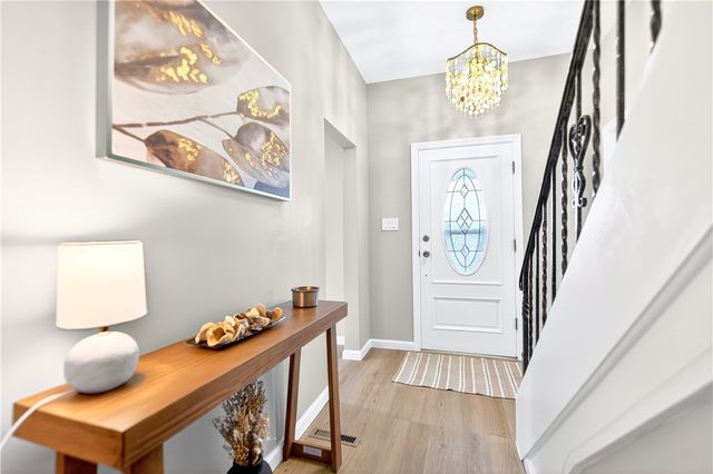 731 Chartiers St, Bridgeville, PA 15017