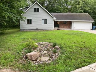 17601 River Drive, Kearney, MO 64060