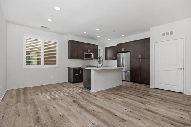 1309 Via Lucero, Oceanside, CA 92056