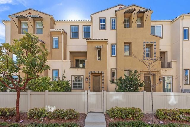 1309 Via Lucero, Oceanside, CA 92056