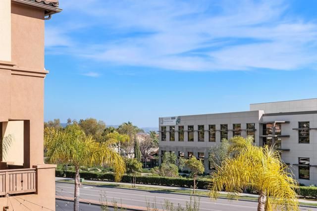 1309 Via Lucero, Oceanside, CA 92056