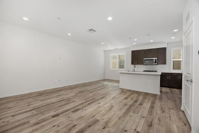 1309 Via Lucero, Oceanside, CA 92056