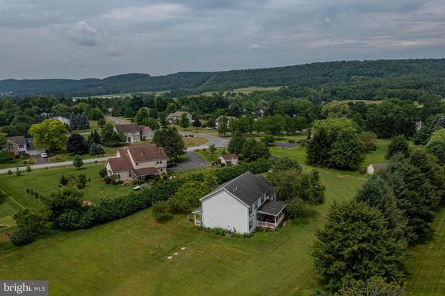 81 BETHEL CT, Port Matilda, PA 16870