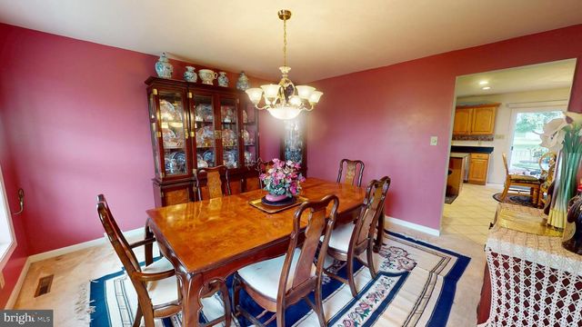 81 BETHEL CT, Port Matilda, PA 16870