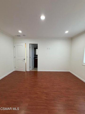 22206 Del Valle Street, Woodland Hills, CA 91364
