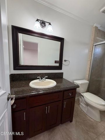22206 Del Valle Street, Woodland Hills, CA 91364