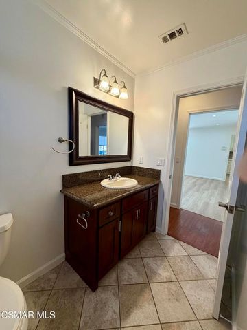 22206 Del Valle Street, Woodland Hills, CA 91364