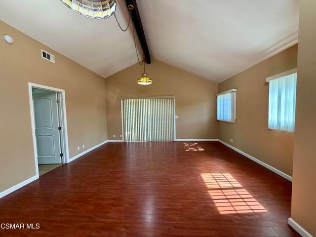 22206 Del Valle Street, Woodland Hills, CA 91364
