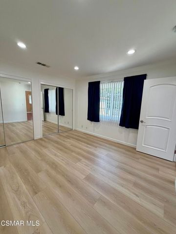 22206 Del Valle Street, Woodland Hills, CA 91364