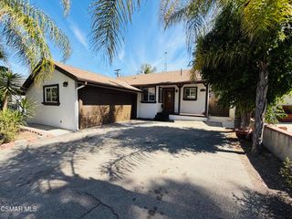 22206 Del Valle Street, Woodland Hills, CA 91364