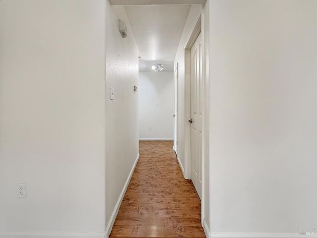 227 Hocker Ln, Fort Bragg, CA 95437