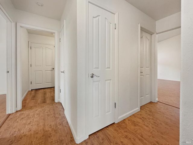 227 Hocker Ln, Fort Bragg, CA 95437