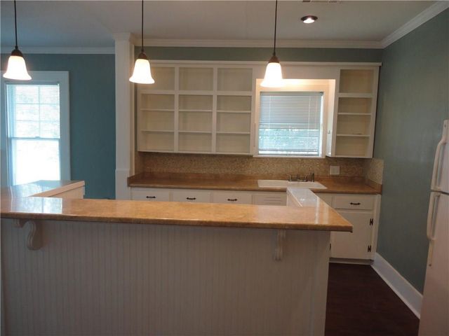 200 E 33rd ST, Austin, TX 78705