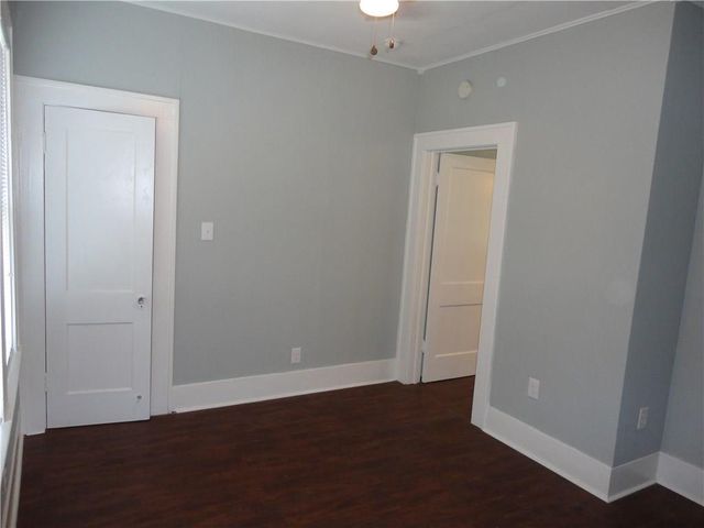 200 E 33rd ST, Austin, TX 78705