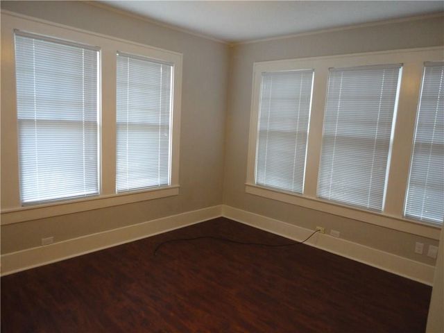 200 E 33rd ST, Austin, TX 78705