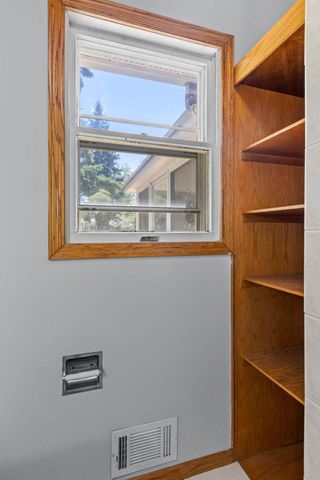 6133 Garbe Avenue, Woodbury, MN 55125
