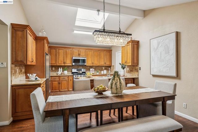 33166 Basswood Ave, Union City, CA 94587