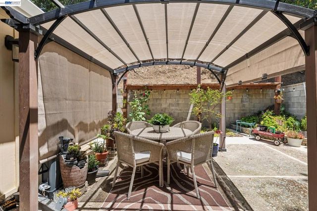 33166 Basswood Ave, Union City, CA 94587