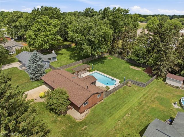 5155 Oakvale Street SW, Canton, OH 44706