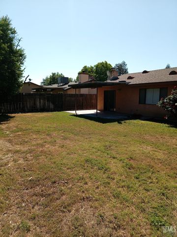 4600 Pinecastle Avenue, Bakersfield, CA 93313