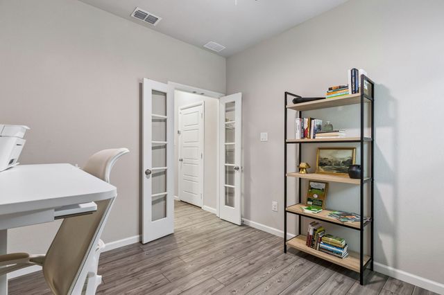 6909 Lilac Drive, Venus, TX 76084