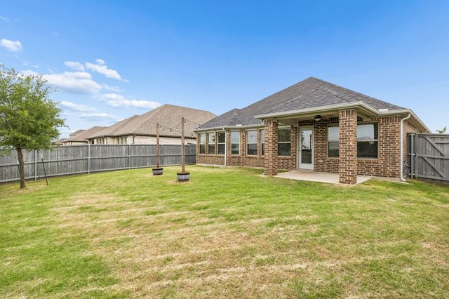 6909 Lilac Drive, Venus, TX 76084