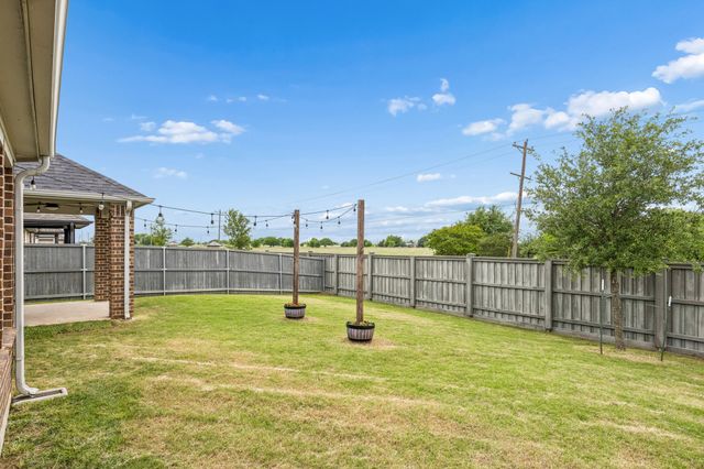6909 Lilac Drive, Venus, TX 76084