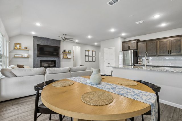 6909 Lilac Drive, Venus, TX 76084