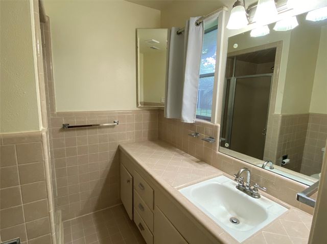 4402 Cheena Drive, Houston, TX 77096