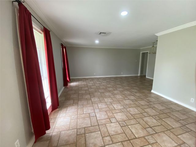 4402 Cheena Drive, Houston, TX 77096