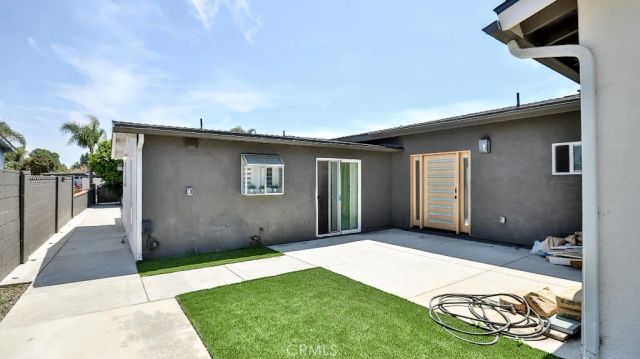 10301 Antigua Street, Anaheim, CA 92804