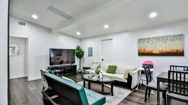 10301 Antigua Street, Anaheim, CA 92804