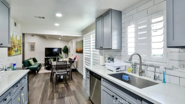 10301 Antigua Street, Anaheim, CA 92804