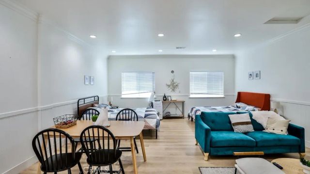 10301 Antigua Street, Anaheim, CA 92804