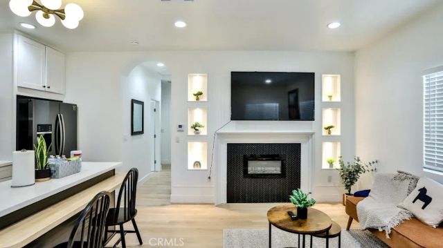 10301 Antigua Street, Anaheim, CA 92804
