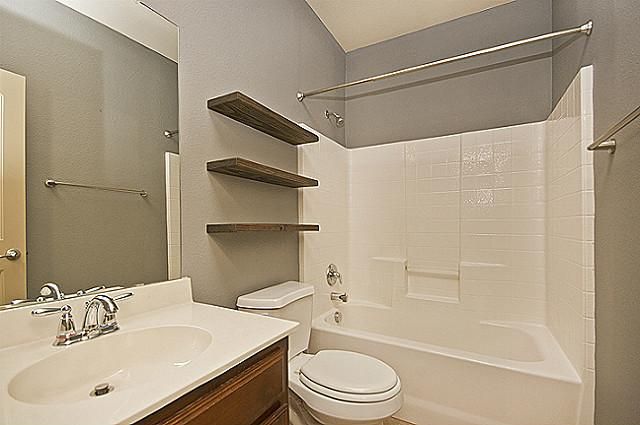 3205 Buckthorn Lane, Denton, TX 76226
