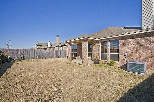 3205 Buckthorn Lane, Denton, TX 76226