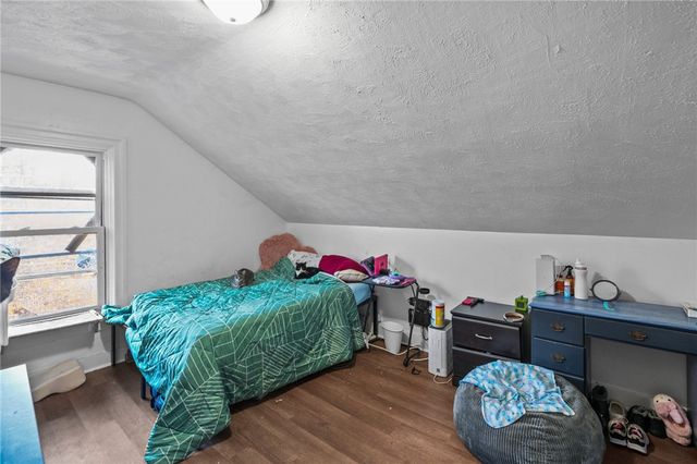 79 Hamlet Avenue, Woonsocket, RI 02895