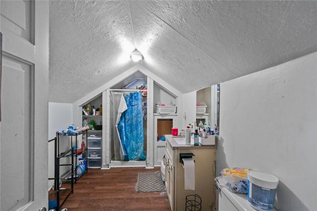 79 Hamlet Avenue, Woonsocket, RI 02895