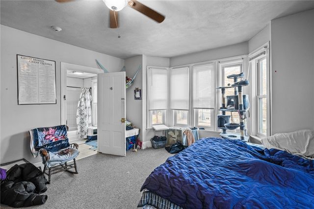 79 Hamlet Avenue, Woonsocket, RI 02895