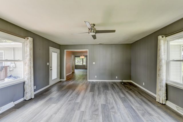 515 S Park Drive, Chesterton, IN 46304