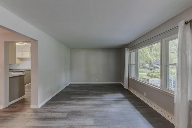 515 S Park Drive, Chesterton, IN 46304