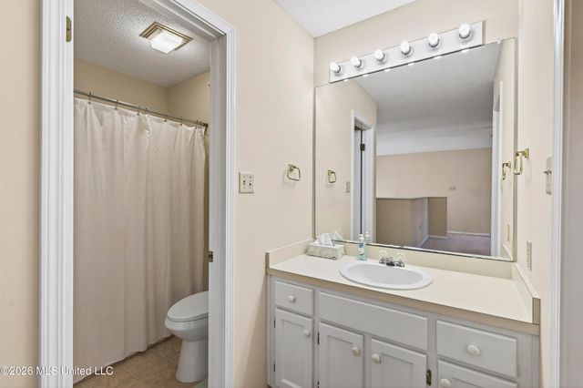 1728 James Buchanan Drive, Biloxi, MS 39531