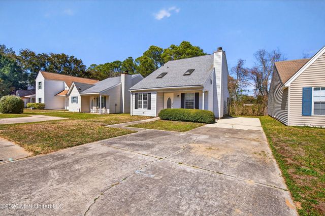 1728 James Buchanan Drive, Biloxi, MS 39531