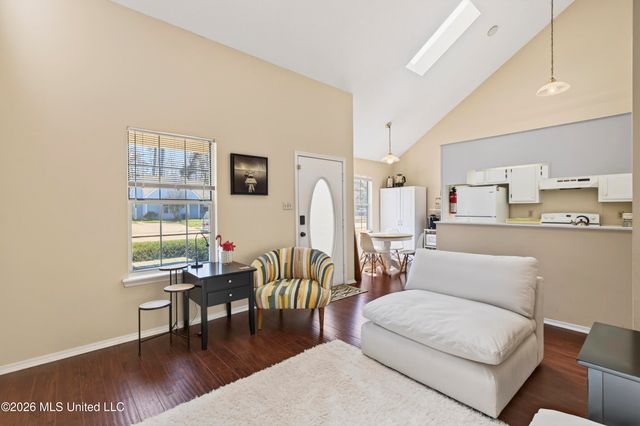 1728 James Buchanan Drive, Biloxi, MS 39531